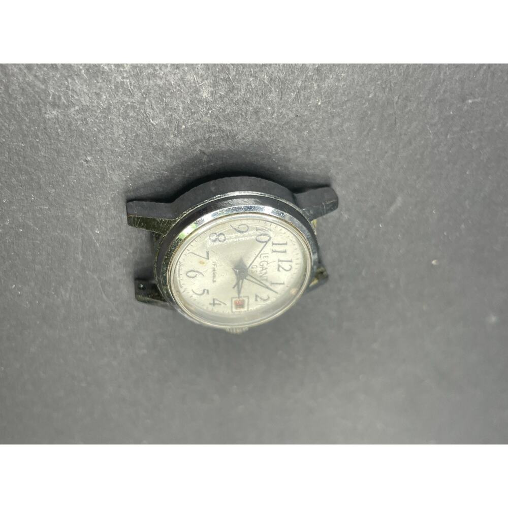 Vintage LeGant QS 17 Jewels Mechanical Watch Red Date Japan 8C27-0010R 23MM - Picture 3 of 7